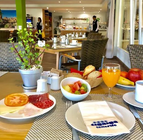 Apartamentos Tigaiga Suites Puerto de la Cruz   Puerto de la Cruz (Tenerife)